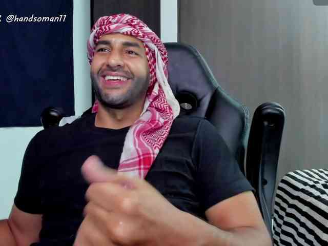 Handsoman11