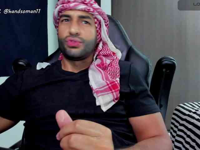 Handsoman11