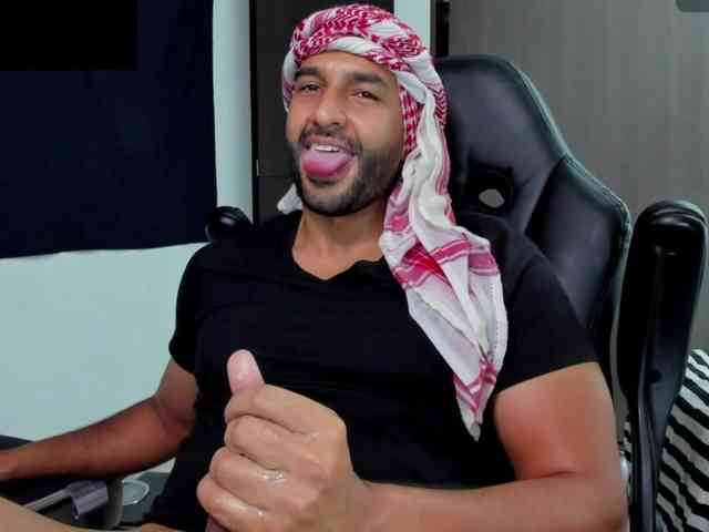Handsoman11