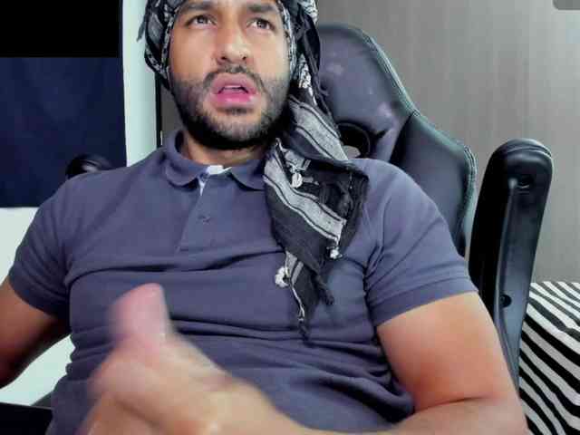 Handsoman11