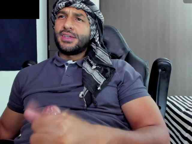 Handsoman11
