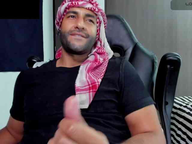 Handsoman11