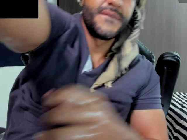 Handsoman11