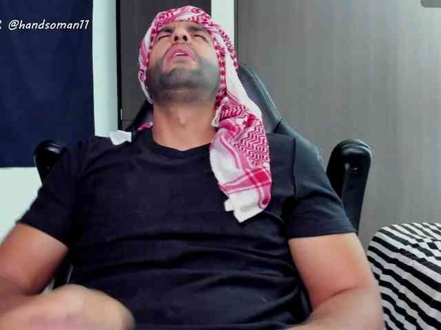 Handsoman11