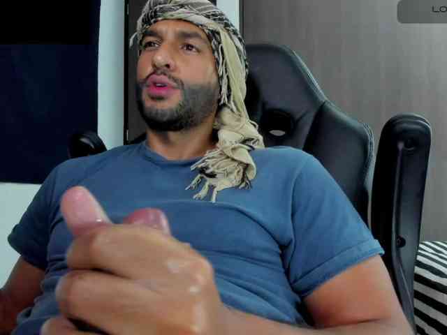 Handsoman11