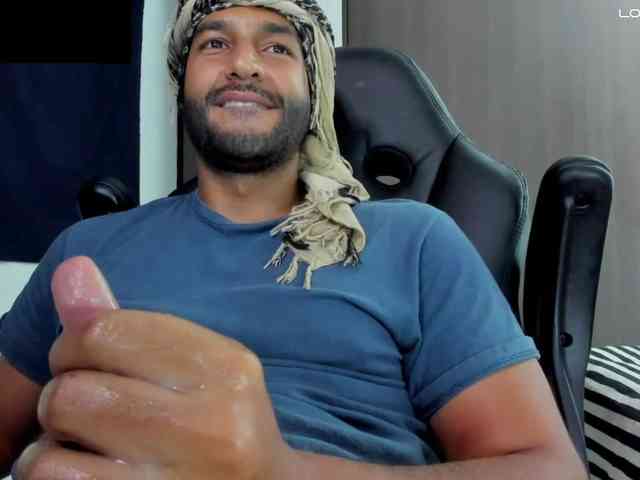 Handsoman11 Handsoman11