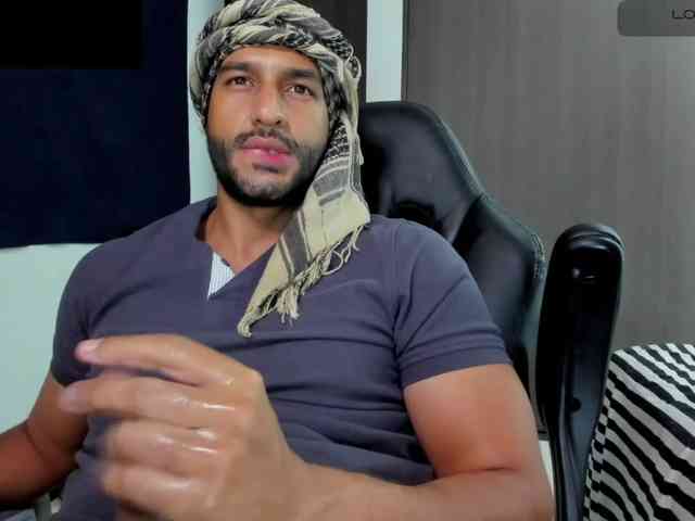 Handsoman11