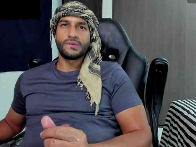 Handsoman11