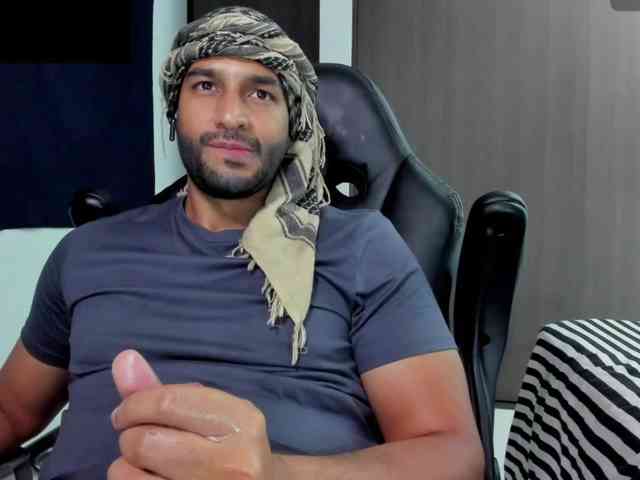 Handsoman11