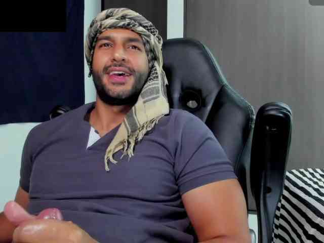 Handsoman11