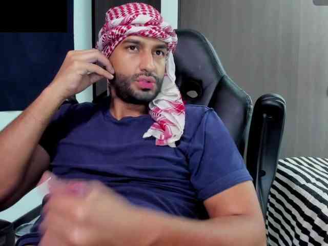 Handsoman11