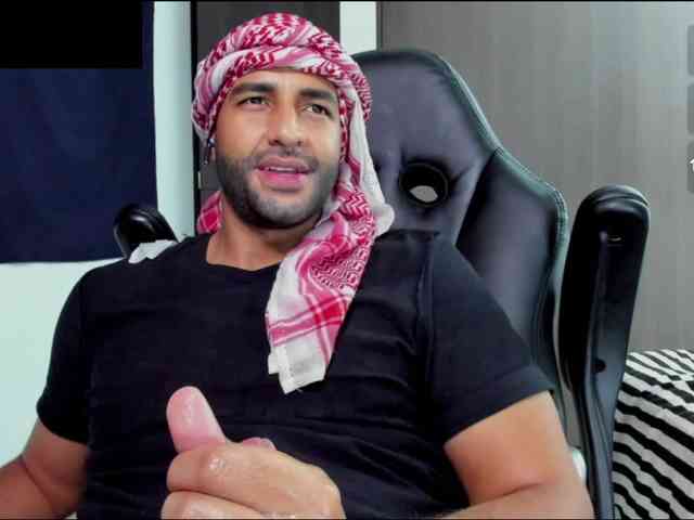 Handsoman11 Handsoman11