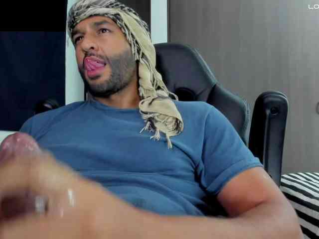 Handsoman11 Handsoman11