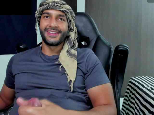 Handsoman11
