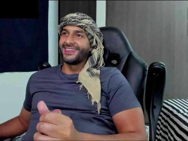 Handsoman11 Handsoman11