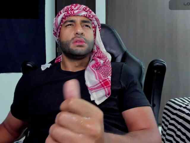 Handsoman11