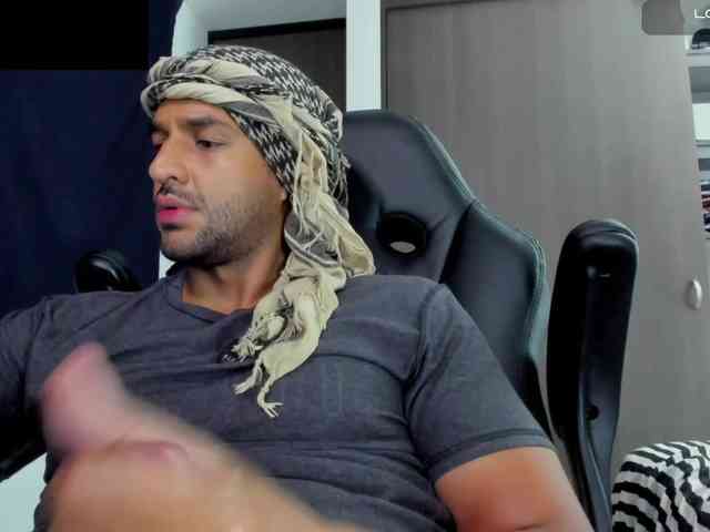 Handsoman11