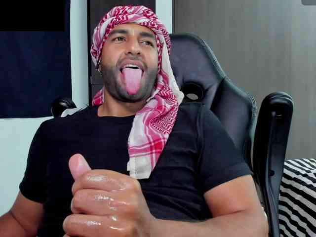 Handsoman11 Handsoman11