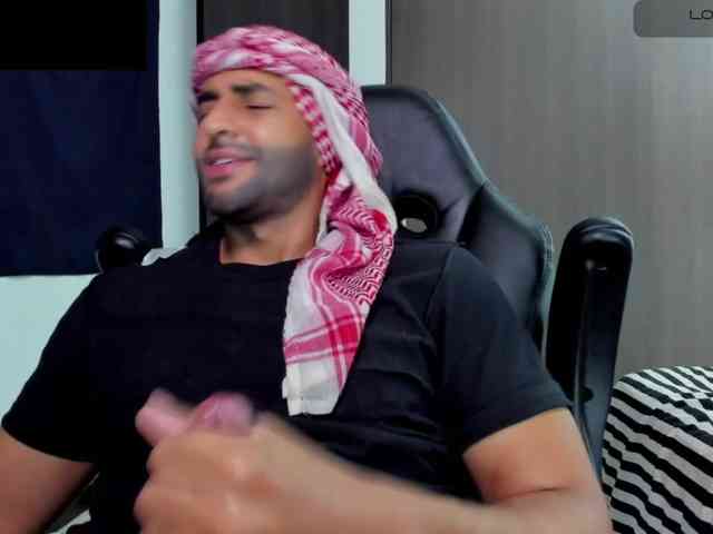 Handsoman11