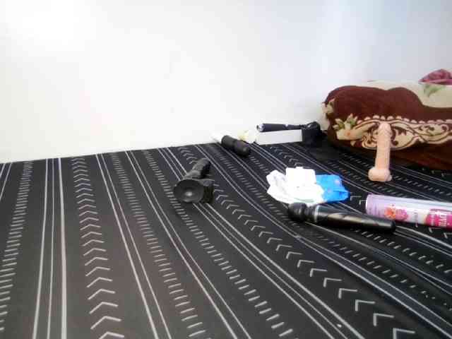 Cutymary2 webcam