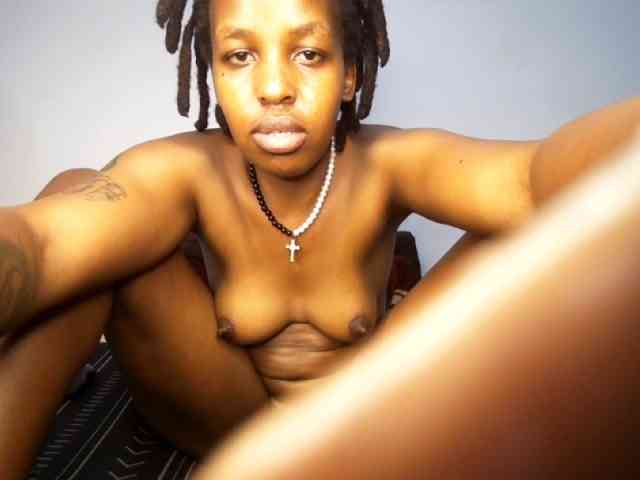 Cutymary2 webcam