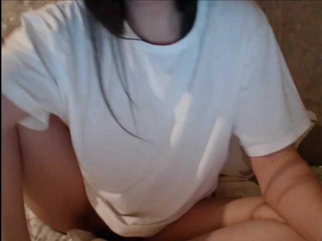 loveesafi's BongaCams show and profile