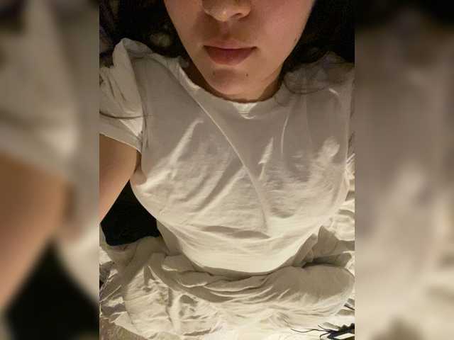 loveesafi's BongaCams show and profile