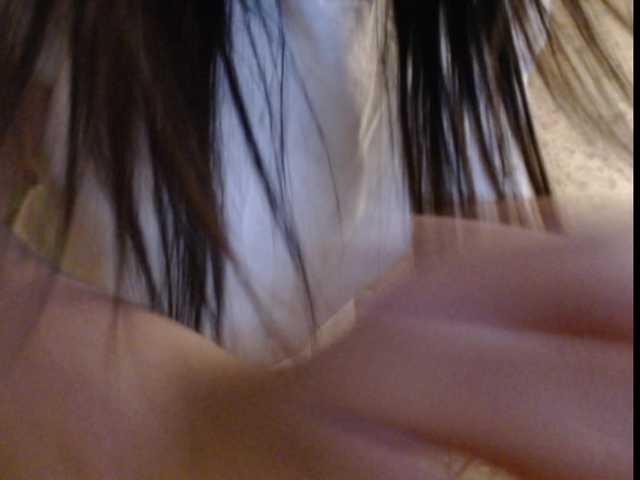 loveesafi's BongaCams show and profile