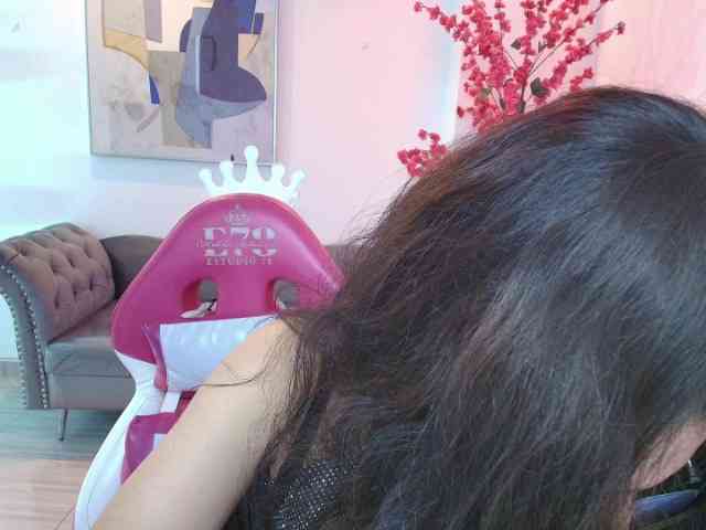 jenjen-purple webcam