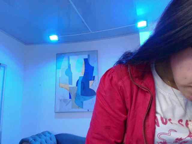 jenjen-purple webcam