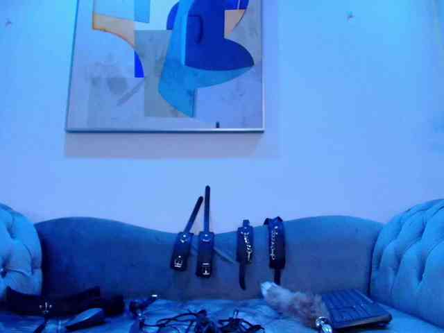 jenjen-purple webcam