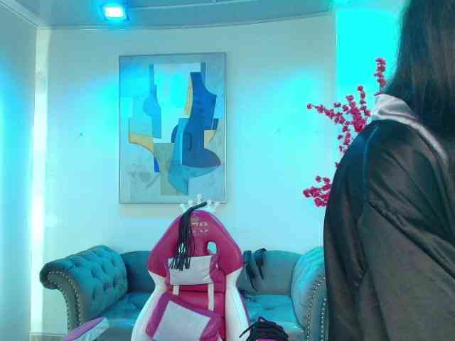jenjen-purple webcam