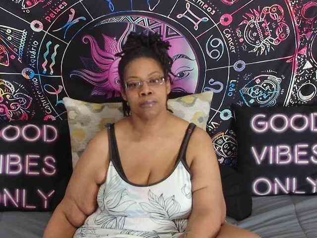 renaespleasurepalace