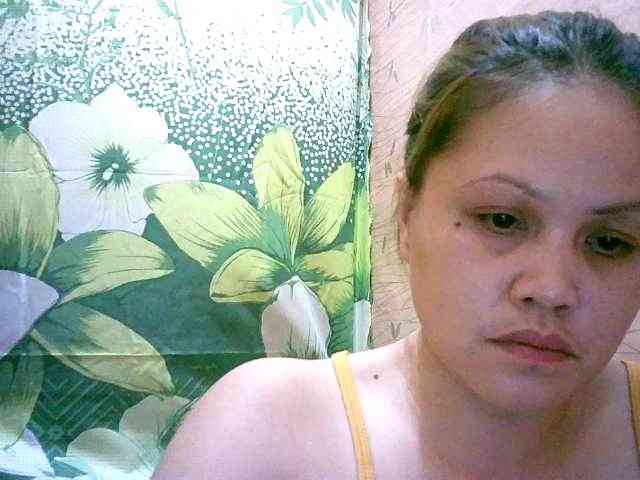 Sweety-Lovely webcam