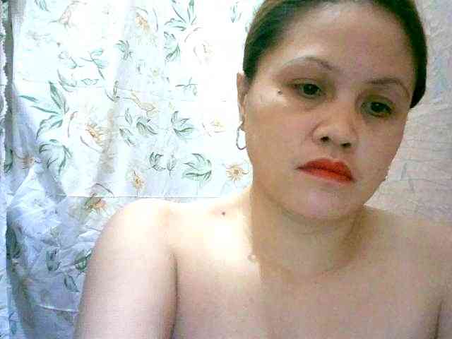 Sweety-Lovely webcam