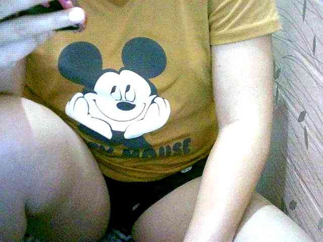 Sweety-Lovely webcam