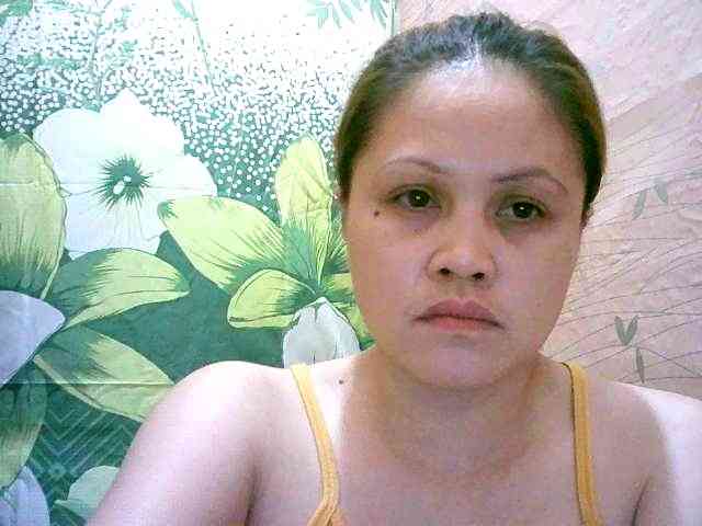 Sweety-Lovely webcam