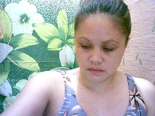 Sweety-Lovely webcam