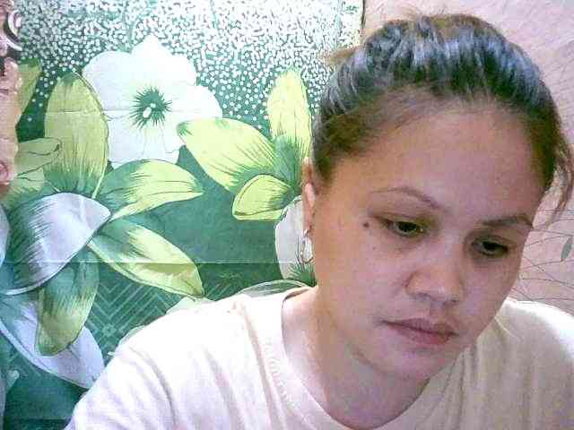Sweety-Lovely webcam