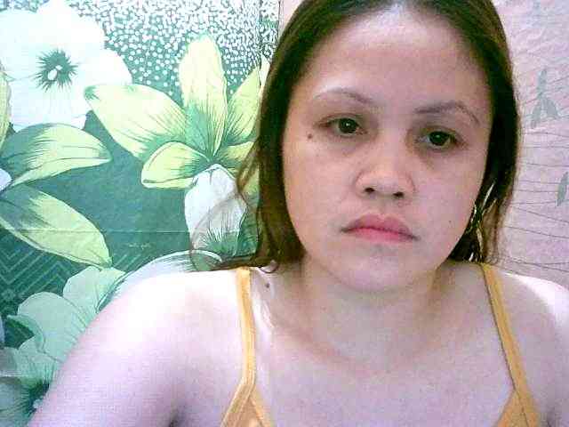 Sweety-Lovely webcam