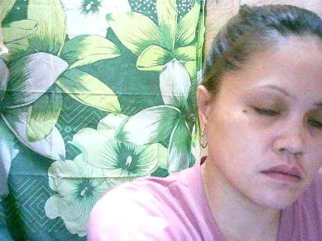 Sweety-Lovely webcam