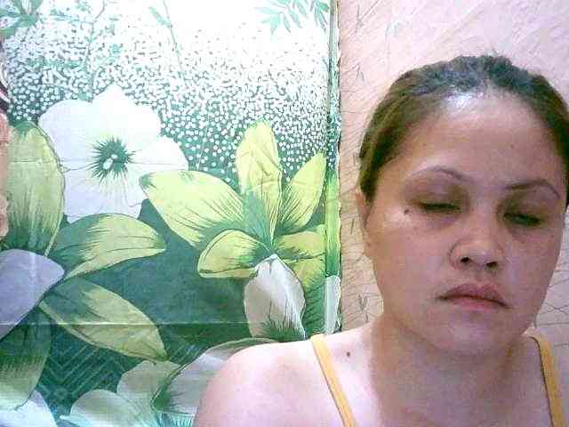 Sweety-Lovely webcam
