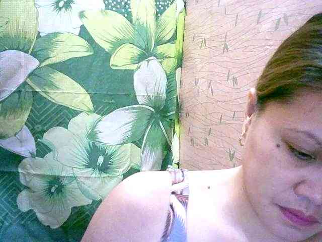 Sweety-Lovely webcam