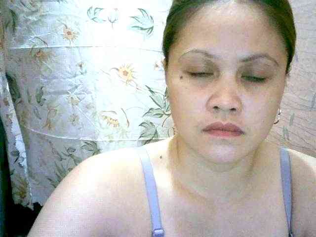 Sweety-Lovely webcam