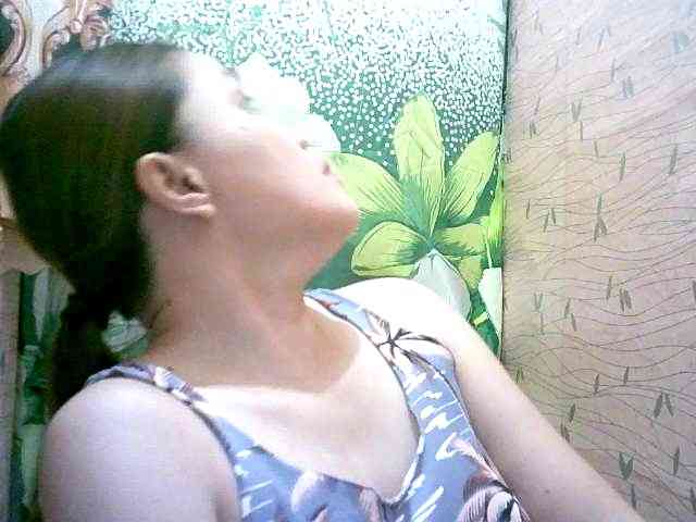 Sweety-Lovely webcam