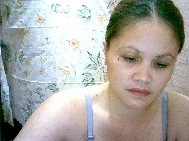 Sweety-Lovely webcam