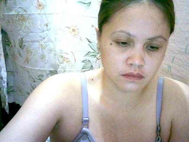Sweety-Lovely webcam