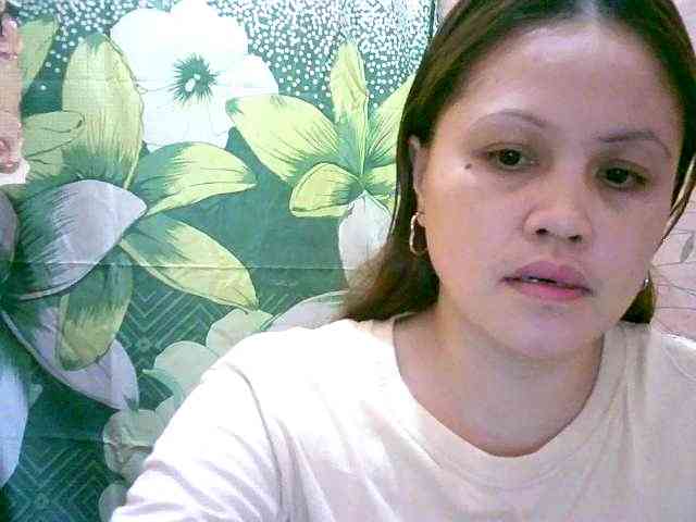 Sweety-Lovely webcam