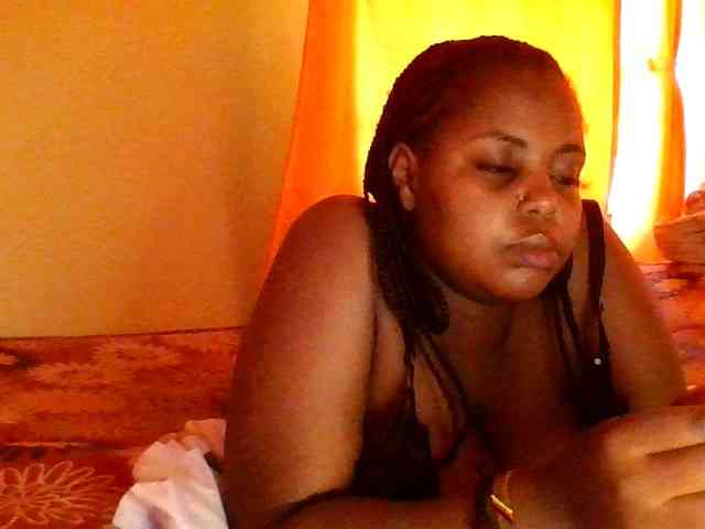 sauccyspoilage webcam
