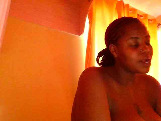 sauccyspoilage webcam